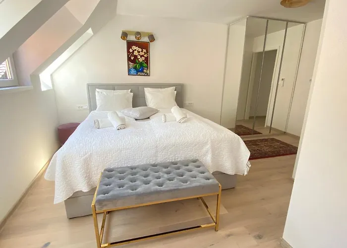 Ab - The Princess Castle Triplex Liubliana