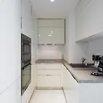 Ab - The Princess Castle Triplex شقة *