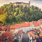 Ab - The Princess Castle Triplex شقة ليوبليانا