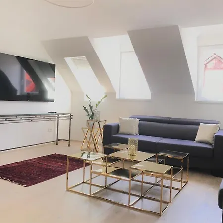 Ab - The Princess Castle Triplex Appartement *