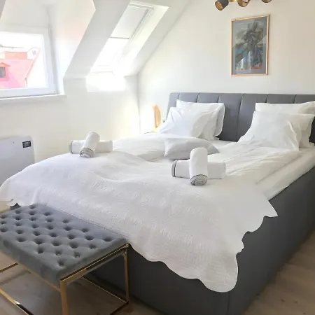 Apartmán Ab - The Princess Castle Triplex Lublaň