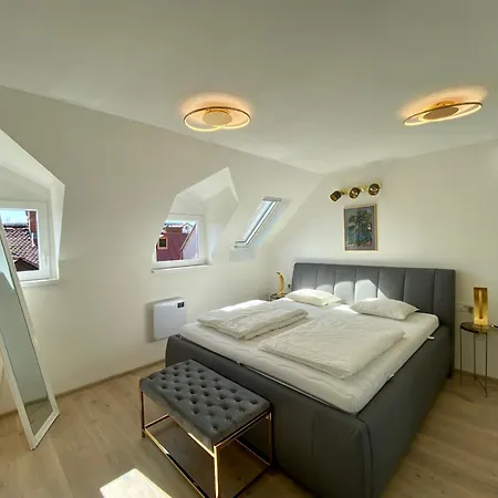 Ab - The Princess Castle Triplex *