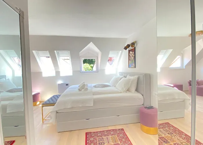 Ab - The Princess Castle Triplex リュブリャナ