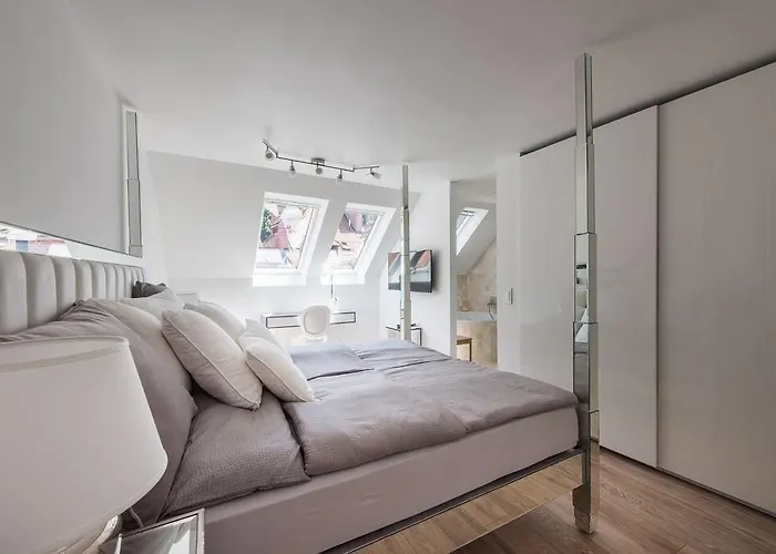 Ab - The Princess Castle Triplex Apartma Ljubljana