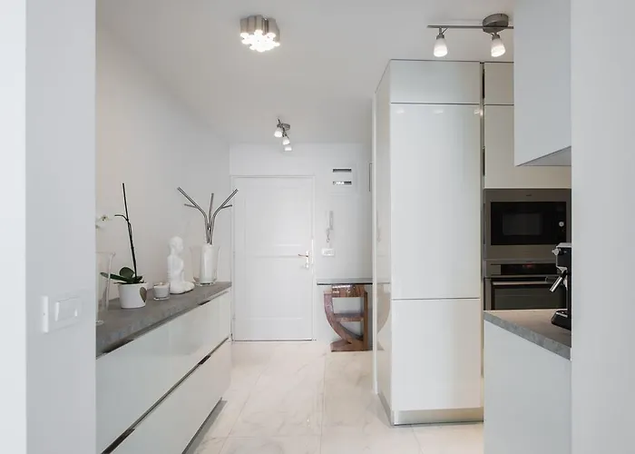 Ab - The Princess Castle Triplex Apartma